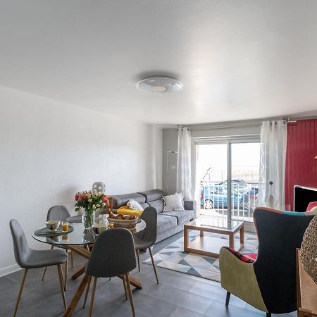 Au Bruit Des Vagues Apartment บินิค ภายนอก รูปภาพ