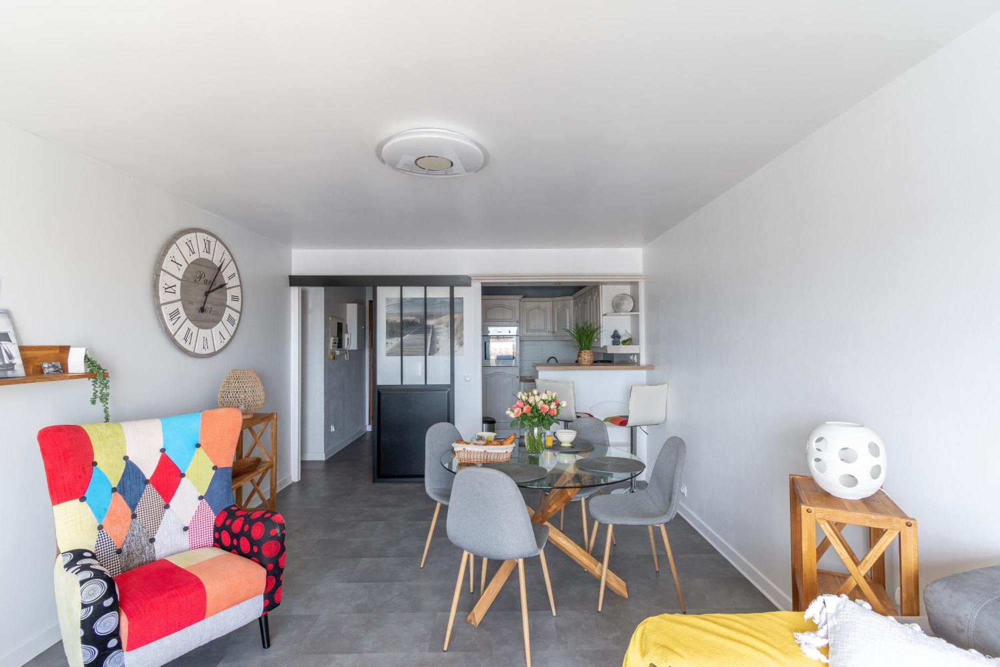 Au Bruit Des Vagues Apartment บินิค ห้อง รูปภาพ