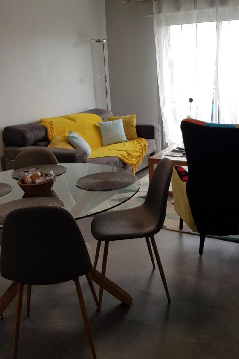 Au Bruit Des Vagues Apartment บินิค ภายนอก รูปภาพ