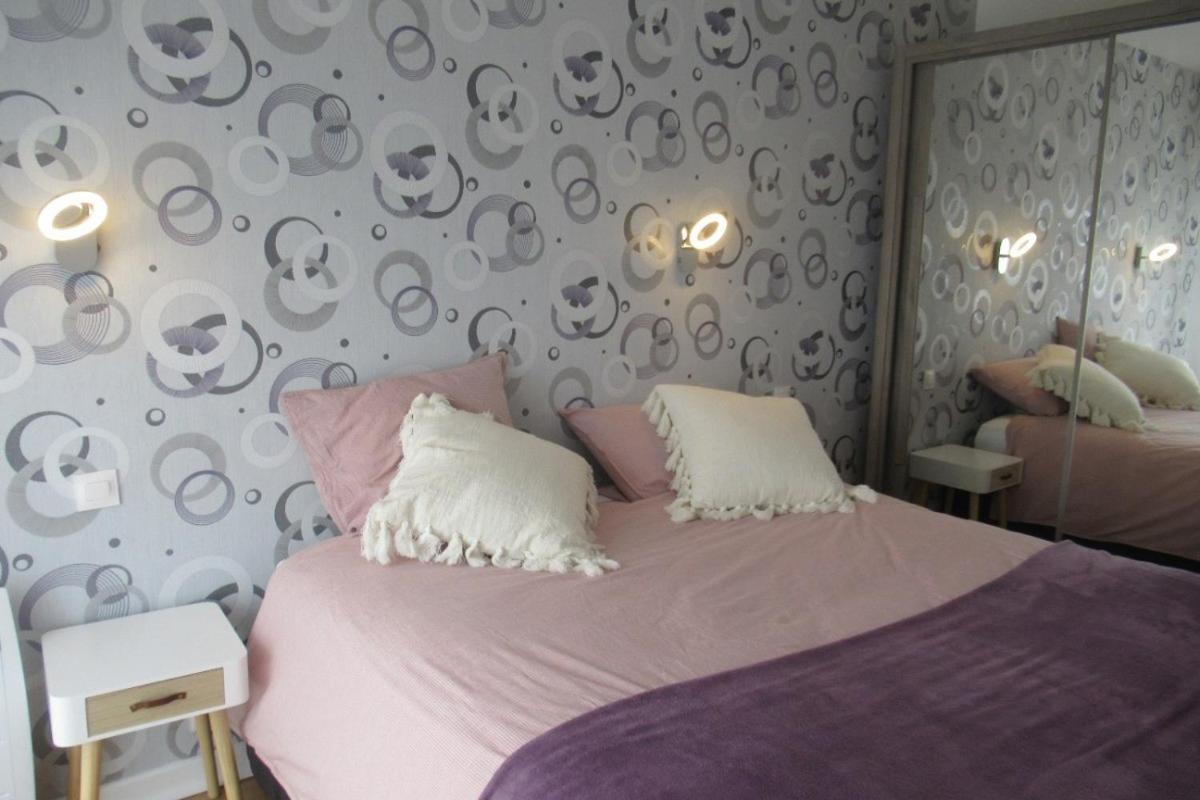 Au Bruit Des Vagues Apartment บินิค ภายนอก รูปภาพ